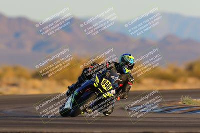 media/Jan-21-2023-CVMA (Sat) [[b9eef8ba1f]]/Race 12 Amateur Supersport Open/